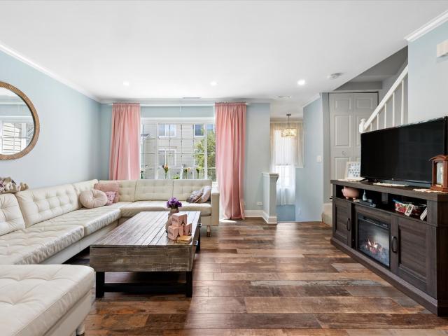 Townhouse for sale in Illinois