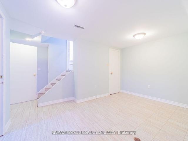 House for rent in Pickering, Golden Horseshoe