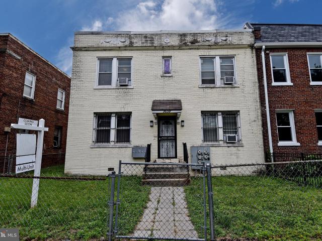 House for sale in Washington, Washington DC