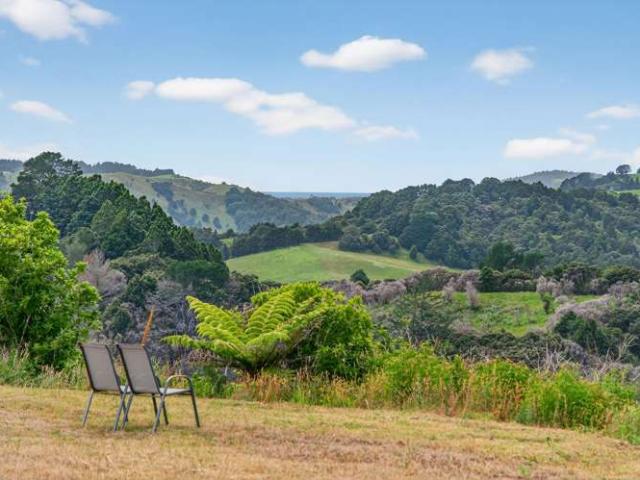 Property for sale in Puhoi