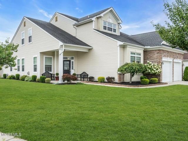 House for sale in Waretown, New Jersey