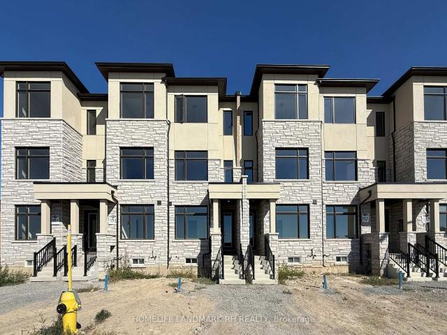 Townhouse for rent in Woburn, Ontario