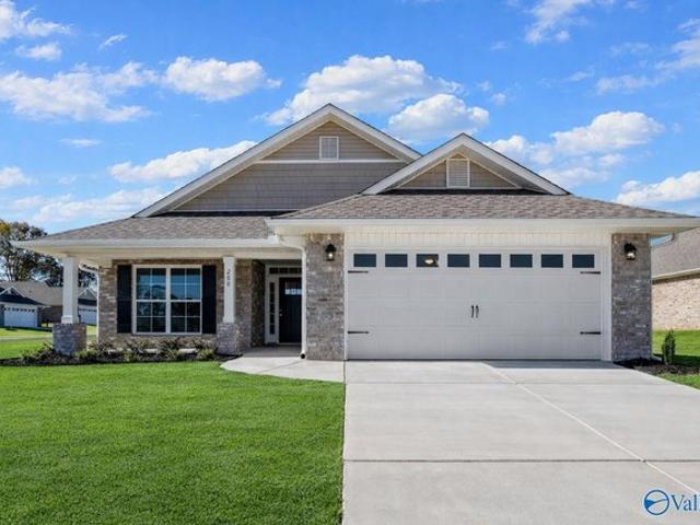 House for sale in New Market, Alabama