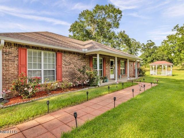 House for sale in Perkinston, Mississippi