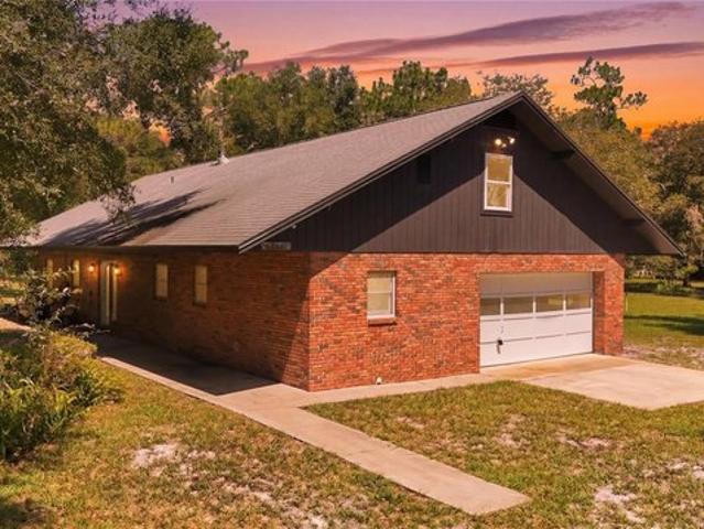 House for sale in Pierson, Florida