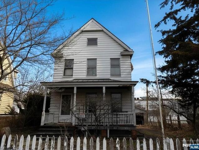 House for sale in Hasbrouck Heights, New Jersey