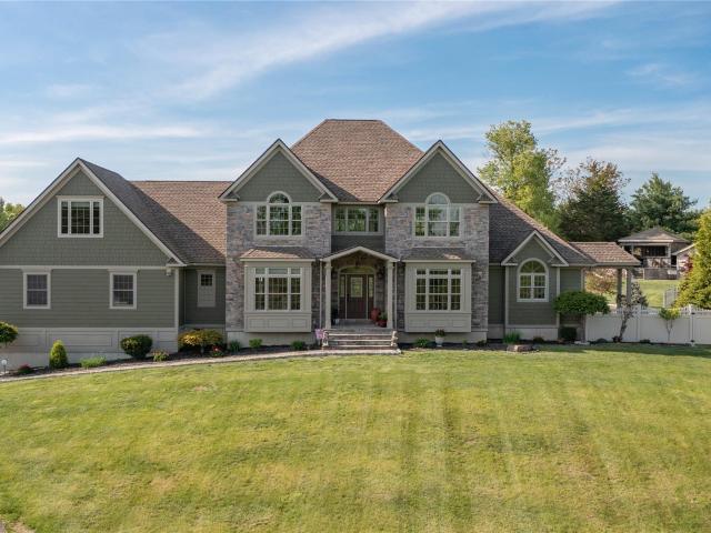 House for sale in Red Hook, New York