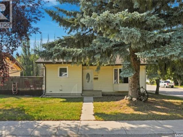 House for sale in Saskatoon, Saskatchewan