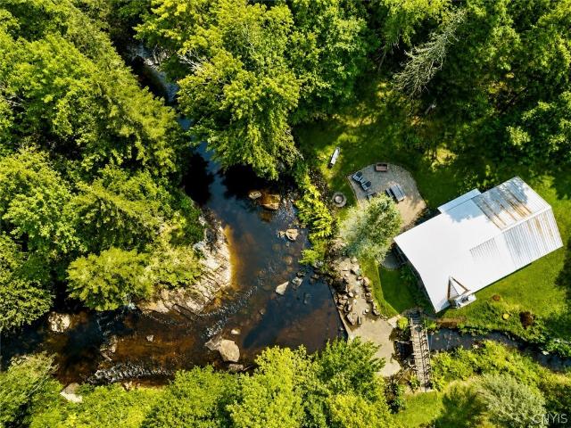 House for sale in Oneida, New York