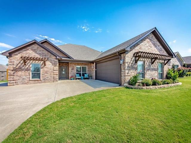 House for sale in Ark