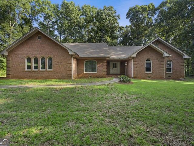 House for sale in Tyrone, Georgia