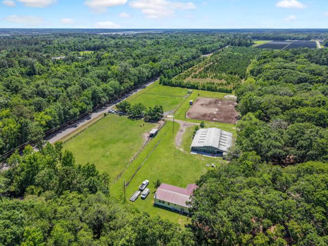 House for sale in Lobeco, South Carolina