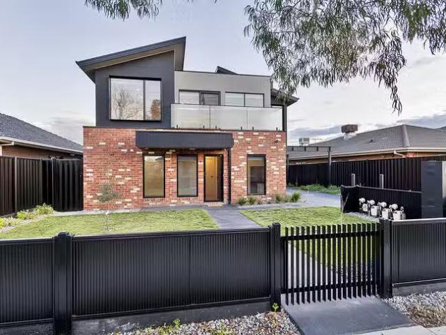 House for rent in Airport West, Victoria