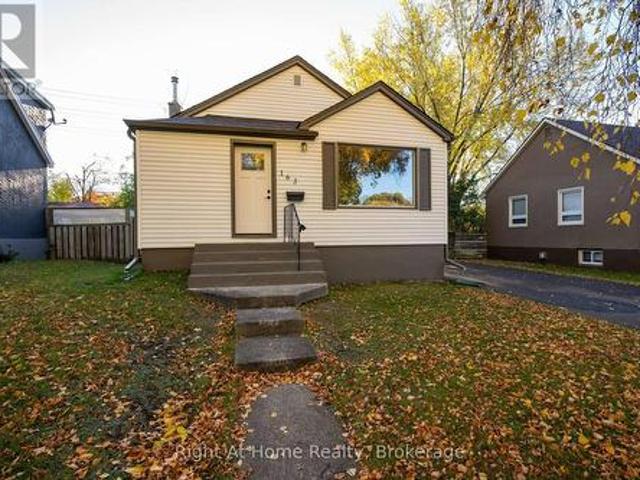 House for sale in Red River, Thunder Bay
