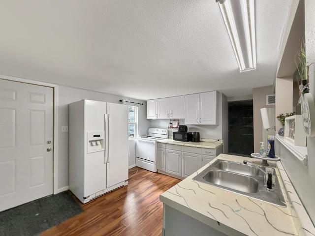House for sale in O J Mathison Mobile Home Park, Clearwater County