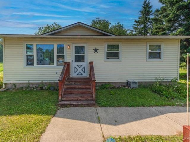 House for sale in Gwinn, Michigan