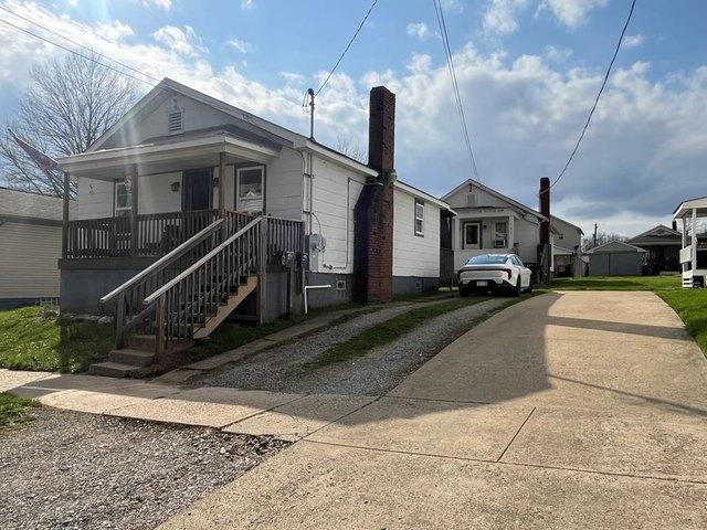 House for sale in Moundsville, West Virginia