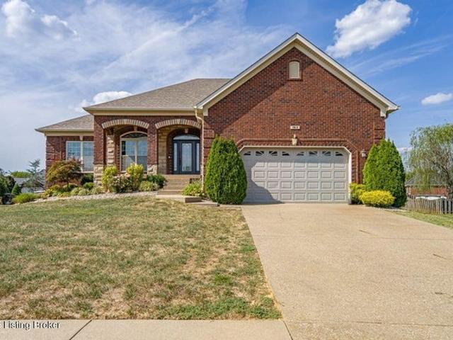 House for sale in Mount Washington, Kentucky