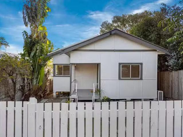 House for rent in Mount Hawthorn, Western Australia