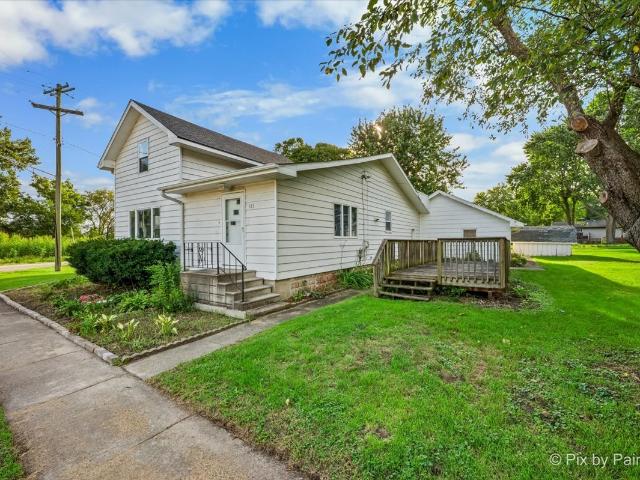 House for sale in Hinckley, DeKalb County