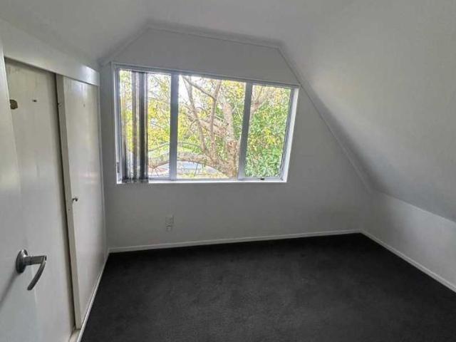 House for rent in Western Heights, Henderson-Massey