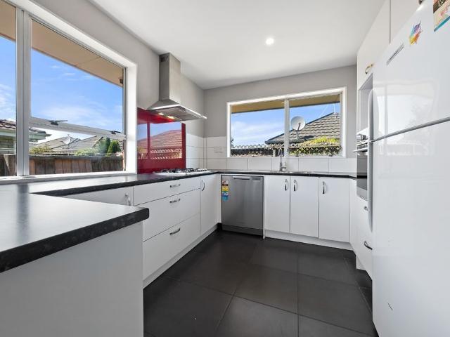 Room for rent in Chaslands, Canterbury