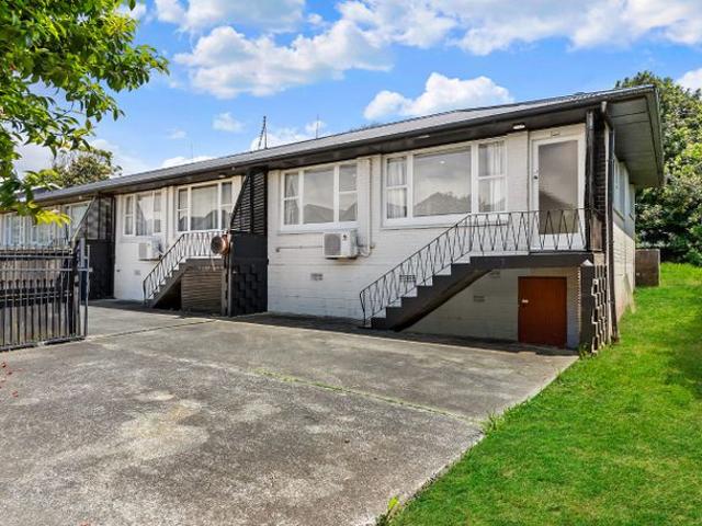 Apartment for rent in Mount Albert, Albert-Eden