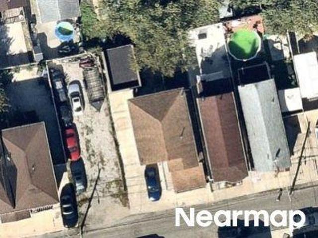 House for sale in Queens, Arverne