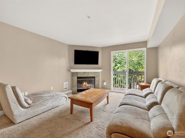 Condo for sale in Monroe, Washington