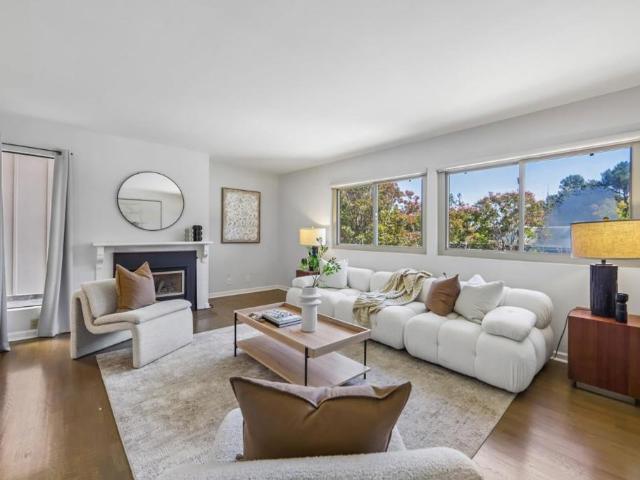 Townhouse for sale in San Mateo, California