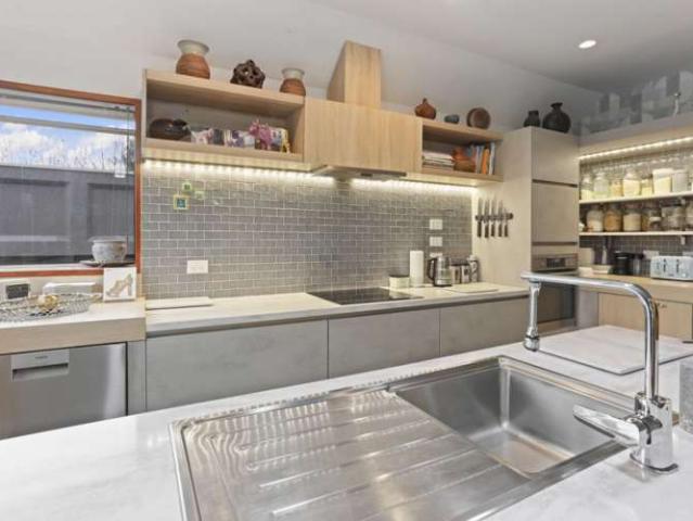 Property for sale in Cust, Canterbury