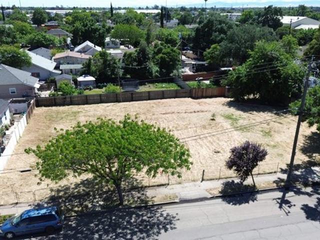 Land for sale in Stockton, California