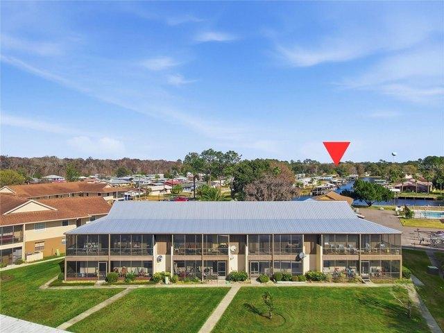 Condo for sale in Astor, Florida