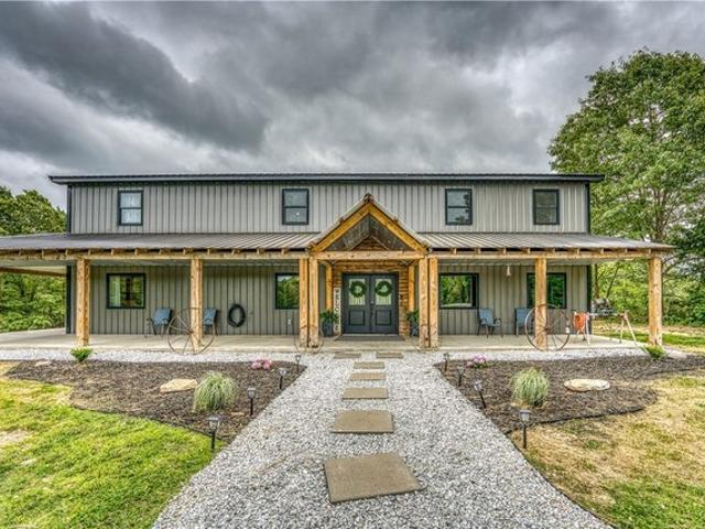 House for sale in Ark