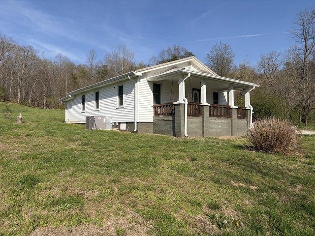 House for sale in Williamsburg, Kentucky