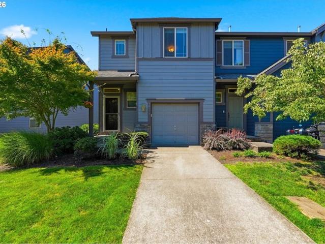 Townhouse for sale in Oregonia