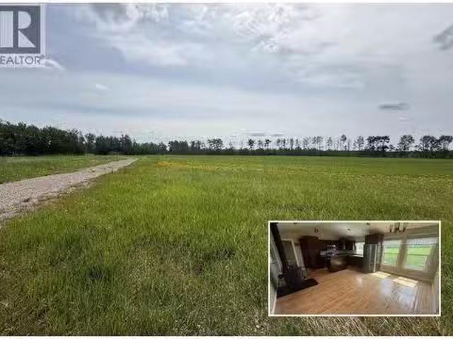 House for sale in Finlay, British Columbia