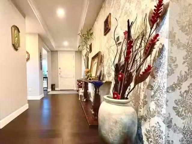 House for sale in Surrey, British Columbia