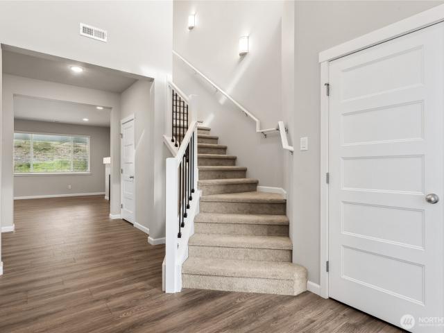 House for sale in Spanaway, Pierce County