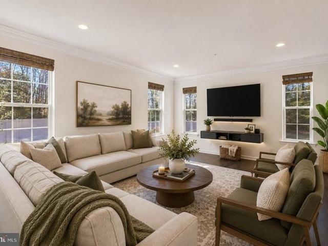 House for sale in Ayres, Accokeek
