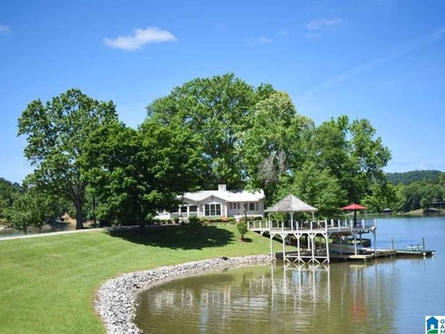 House for sale in Lincoln, Alabama