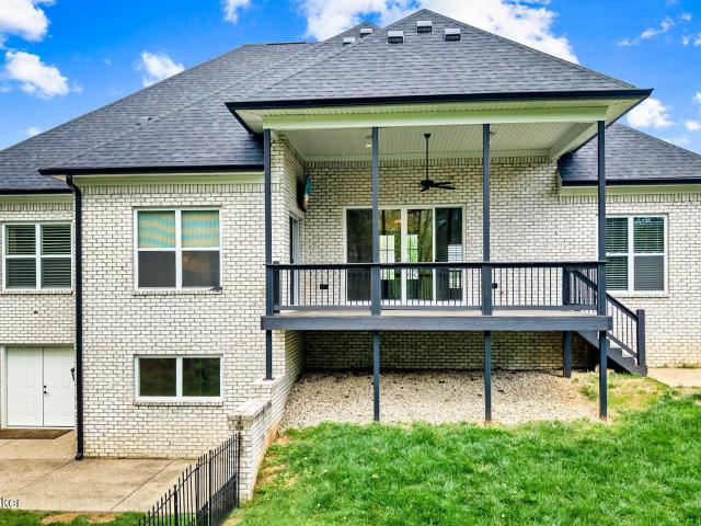 House for sale in Prospect, Kentucky
