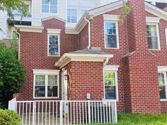 Condo for sale in Virginia