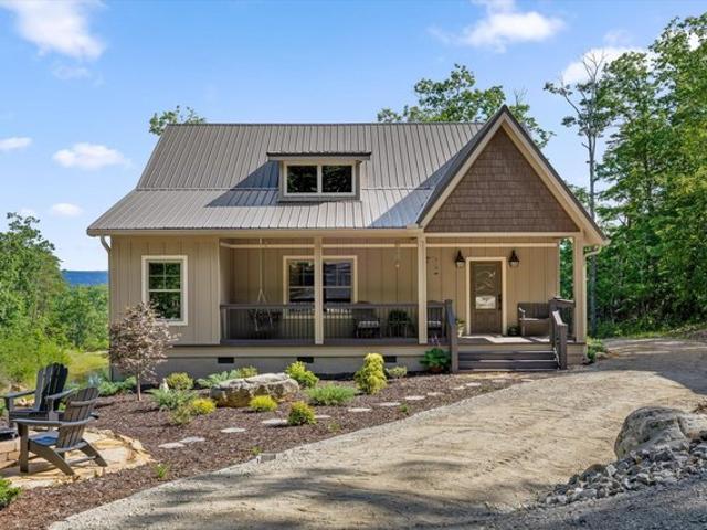 House for sale in Rising Fawn, Georgia