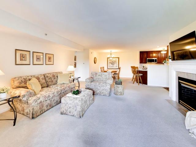 Condo for sale in Munster, Lake County