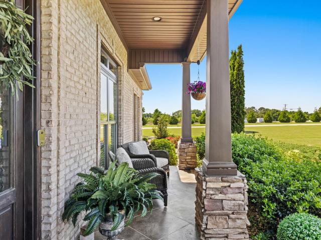 House for sale in Lexington, Alabama