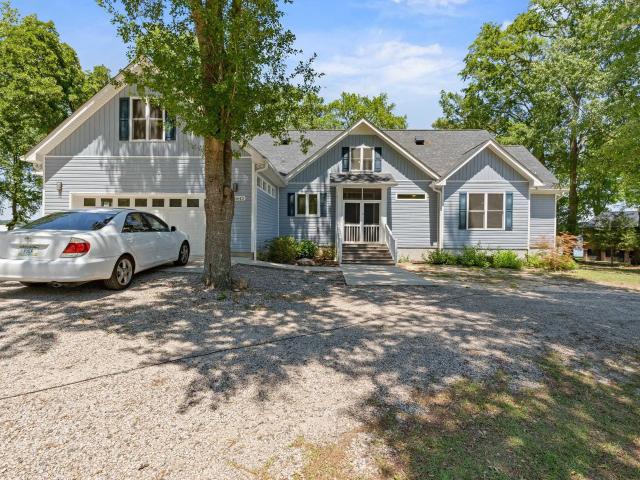 House for sale in Ridgeway, South Carolina