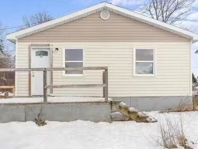 House for sale in Harrington, Queens County