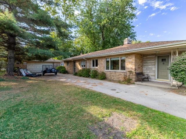 House for sale in Griffith, Lake County