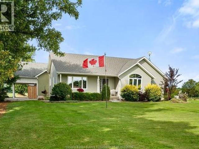 House for sale in Kingsville, Ontario